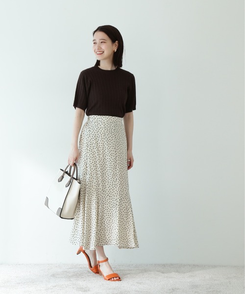 N.（N. Natural Beauty Basic）（エヌエヌナチュラルビューティーベーシック）の「◆コットンレーヨンケーブルニット（ニット/セーター・レディース・ブラック/ブラウン/クリーム/グリーン/パープル・MEDIUM）」の20枚目の写真