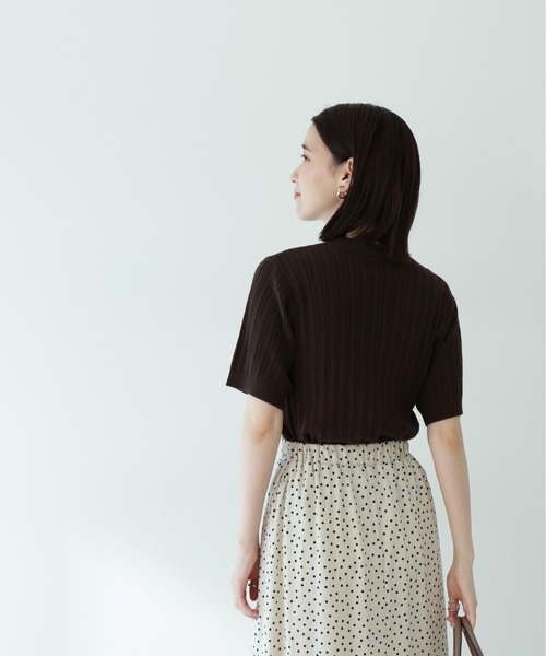 N.（N. Natural Beauty Basic）（エヌエヌナチュラルビューティーベーシック）の「◆コットンレーヨンケーブルニット（ニット/セーター・レディース・ブラック/ブラウン/クリーム/グリーン/パープル・MEDIUM）」の8枚目の写真