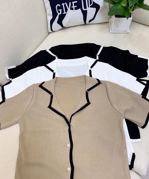 AsRiRe（アスリレイ）の「【AsRiRe】polo襟配色ニットトップス（ニット/セーター・レディース・ブラック/ベージュ/ホワイト・M）」の4枚目の写真