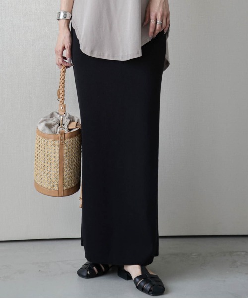 La-gemme（ラジェム）の「リブロングスカート（スカート・レディース・ブラック/ベージュ/レッド/イエロー/グリーン・M/L）」の6枚目の写真