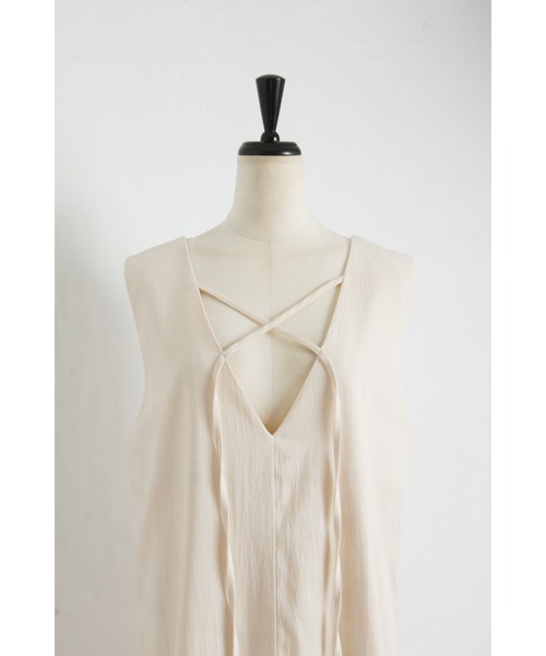 &. NOSTALGIA（アンドドットノスタルジア）の「【ZOZO限定】前後2WAYストリングマーメイドジャンパースカート（ジャンパースカート・レディース・ブラック/グリーン/アイボリー/ブラック系その他/インディゴブルー・FREE）」の19枚目の写真