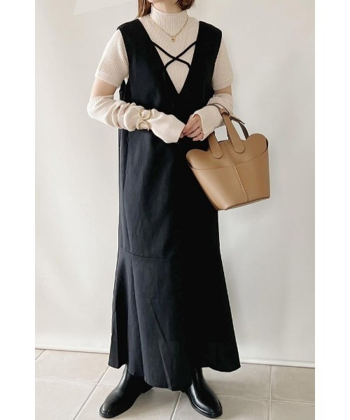 &. NOSTALGIA（アンドドットノスタルジア）の「【ZOZO限定】前後2WAYストリングマーメイドジャンパースカート（ジャンパースカート・レディース・ブラック/グリーン/アイボリー/ブラック系その他/インディゴブルー・FREE）」の6枚目の写真