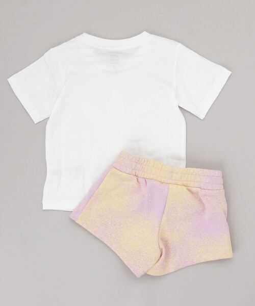 adidas(アディダス)の「グラフィックロゴ ショーツ & Tシャツセットアップ / アディダスオリジナルス(キッズ/子供用)(ジャージ・キッズ・ホワイト・100/110/120/130)」の3枚目の写真