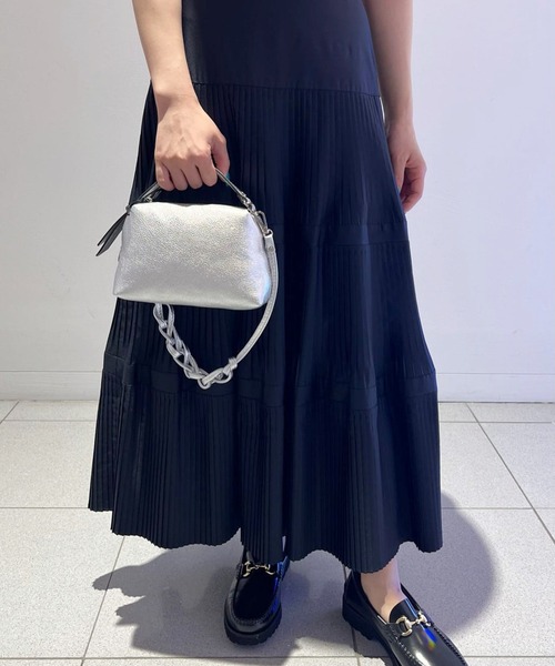 LOULOU WILLOUGHBY（ルルウィルビー）の「【LOULOU WILLOUGHBY】PEプリーツティアードスカート（スカート・レディース・ホワイト/ネイビー・2/1）」の13枚目の写真