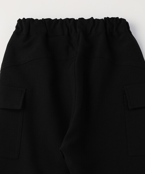 COMME CA ISM(コムサイズム)の「ロングカーゴパンツ(カーゴパンツ・キッズ・ブラック/チャコール・110cm/100cm/120cm/130cm/140cm/150cm)」の9枚目の写真