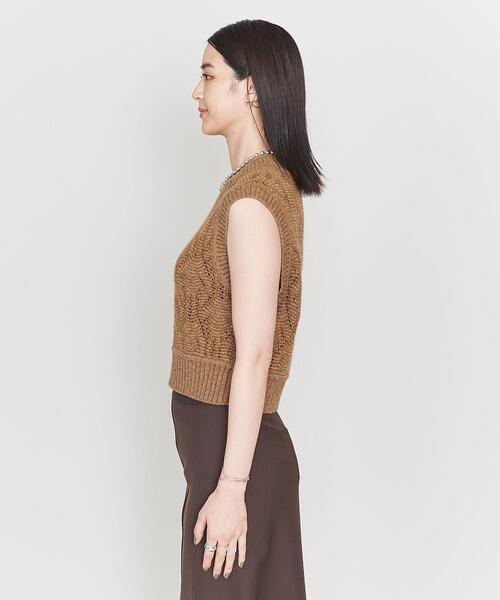 ☆新品未使用☆ ASTRAT アストラット ニット ベスト ASTRAET（アストラット）の「＜ASTRAET＞W/MO/N GARA Vネック