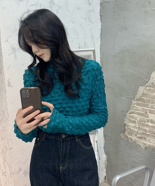 Jewelobe（ジュエローブ）の「フクレシアーハイネックトップス（Tシャツ/カットソー・レディース・ホワイト/ブラック/ベージュ/ブラウン/ブルー/グリーン・FREE）」の9枚目の写真