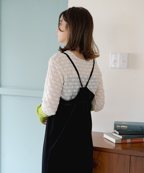Kastane(カスタネ)の「【WEB限定カラーあり】フラワージャガードプルオーバー(Tシャツ/カットソー・レディース・ブラック/アイボリー/ブルー/グリーン/イエロー・FREE)」の15枚目の写真