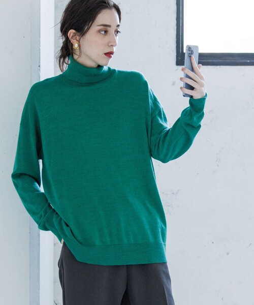 OPAQUE.CLIP（オペークドットクリップ）の「◆ラネリアウール 配色ラインデザインタートルネックニット【WEB限定カラー】（ニット/セーター・レディース・ライトブルー/ブラック/グレー/アイボリー/グリーン系その他5・40/38/42/36）」の9枚目の写真