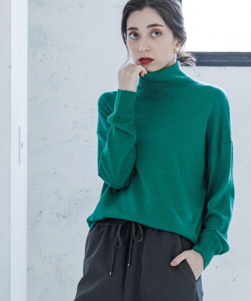 OPAQUE.CLIP（オペークドットクリップ）の「◆ラネリアウール 配色ラインデザインタートルネックニット【WEB限定カラー】（ニット/セーター・レディース・ライトブルー/ブラック/グレー/アイボリー/グリーン系その他5・40/38/42/36）」の10枚目の写真