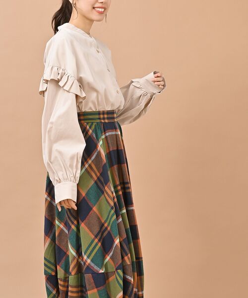 rps(アールピーエス)の「ピーチ起毛フリル袖ブラウス(シャツ/ブラウス・レディース・チャコールグレー/カーキ/アイボリー・フリー)」の4枚目の写真