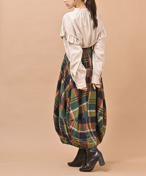 rps(アールピーエス)の「ピーチ起毛フリル袖ブラウス(シャツ/ブラウス・レディース・チャコールグレー/カーキ/アイボリー・フリー)」の14枚目の写真