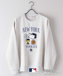 PEANUTS | 【MLB ×PEANUTS /ピーナッツ】コラボ　 別注　スヌーピー ヘビーウェイト　 裏起毛 　バックプリント　ビッグシルエット　スウェット トレーナー(スウェット)