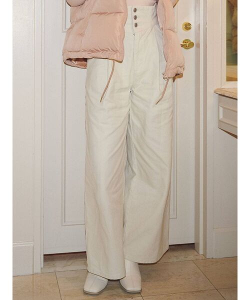 CALNAMUR(カルナムール)の「ハイウエストワイドデニム(デニムパンツ・レディース・ブラック/アイボリー・SMALL/MEDIUM)」の1枚目の写真