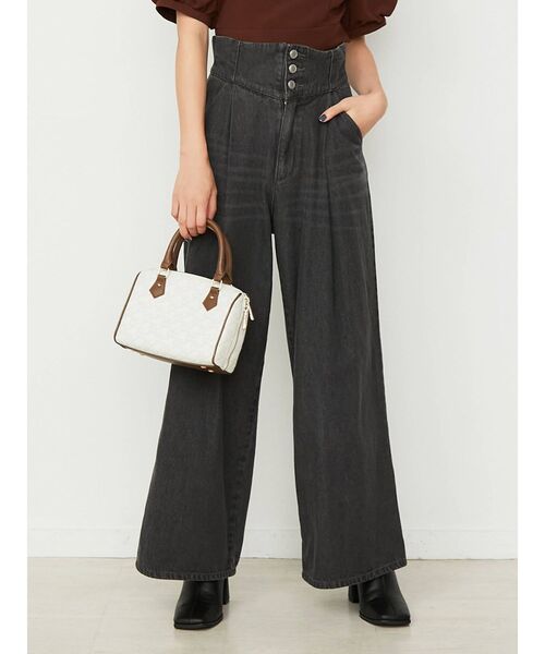 CALNAMUR(カルナムール)の「ハイウエストワイドデニム(デニムパンツ・レディース・ブラック/アイボリー・SMALL/MEDIUM)」の2枚目の写真