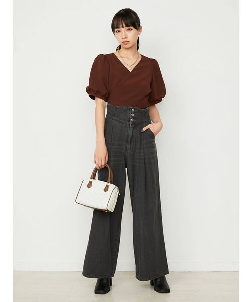 CALNAMUR(カルナムール)の「ハイウエストワイドデニム(デニムパンツ・レディース・ブラック/アイボリー・SMALL/MEDIUM)」の10枚目の写真