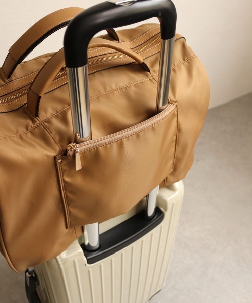 MIAN （ミアン）の「CLEMATIS / トラベルボストンバッグ（ボストンバッグ・レディース・ベージュ/カーキ/ブラック/グレイッシュベージュ・FREE）」の6枚目の写真