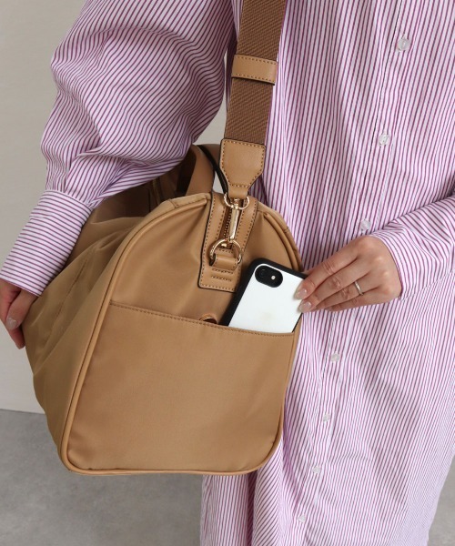 MIAN （ミアン）の「CLEMATIS / トラベルボストンバッグ（ボストンバッグ・レディース・ベージュ/カーキ/ブラック/グレイッシュベージュ・FREE）」の12枚目の写真