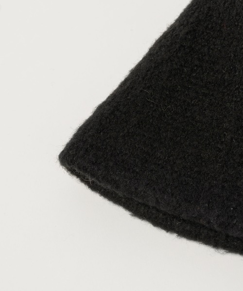 FEKETE(フェケテ)の「KNIT BUCKET HAT / ニットバケットハット(ハット・メンズ・ピンク/ブラック/チャコールグレー・FREE)」の8枚目の写真