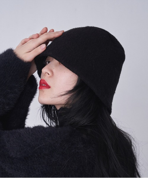 FEKETE(フェケテ)の「KNIT BUCKET HAT / ニットバケットハット(ハット・メンズ・ピンク/ブラック/チャコールグレー・FREE)」の9枚目の写真