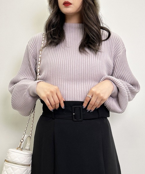 INGNI(イング)の「ボトルネックニット(ニット/セーター・レディース・モカ/ブルー/ピンク/オフホワイト/ブラック/グレー系その他/ボルドー/サックスブルー・M)」の4枚目の写真