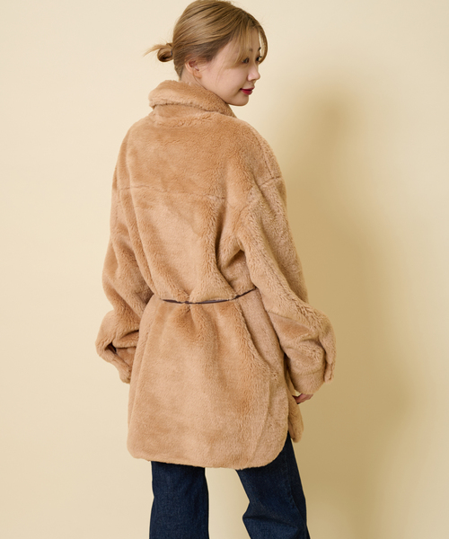 U by SPICK&SPAN SELECT(ユーバイスピックアンドスパンセレクト)の「【MOLLIOLLI/モリオリ】 ASHLEY SHIRKET HALF コート(その他アウター・レディース・キャメル・FREE)」の3枚目の写真