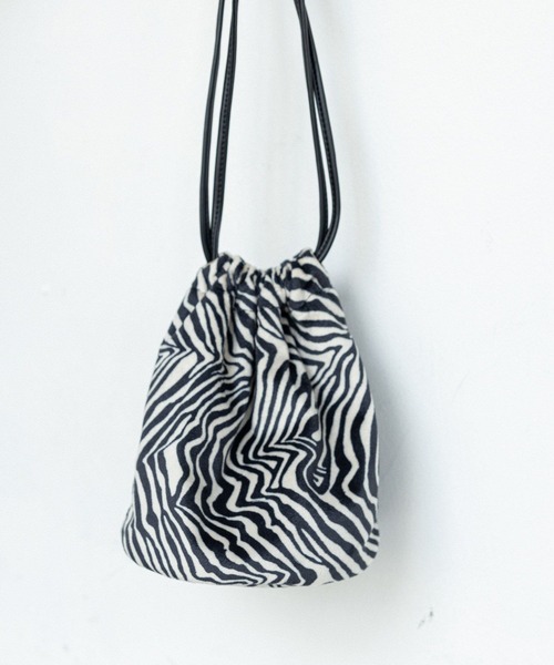 LEPSIM（レプシィム）の「アソートキンチャクＢＡＧ　162532（ショルダーバッグ・レディース・ブルー/アイボリー/ゼブラ・ONE SIZE）」の14枚目の写真