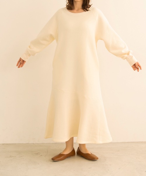 chocomee（チョコミー）の「mermaid sweat one-piece/マーメイドスウェットワンピース（ワンピース・レディース・ライトグレー/アイボリー・ONESIZE）」の13枚目の写真