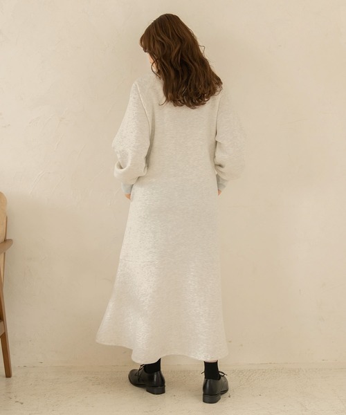 chocomee（チョコミー）の「mermaid sweat one-piece/マーメイドスウェットワンピース（ワンピース・レディース・ライトグレー/アイボリー・ONESIZE）」の11枚目の写真