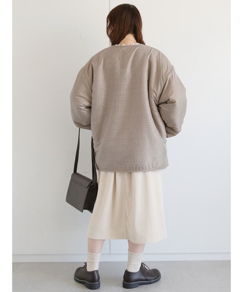 ehka sopo（エヘカソポ）の「無地／チェックボアアソートリバーシブルブルゾン（ブルゾン・レディース・オフホワイト/ブラック/ベージュ・ﾌﾘ-）」の7枚目の写真