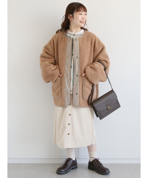 ehka sopo（エヘカソポ）の「無地／チェックボアアソートリバーシブルブルゾン（ブルゾン・レディース・オフホワイト/ブラック/ベージュ・ﾌﾘ-）」の9枚目の写真