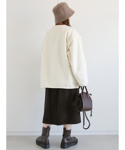 ehka sopo（エヘカソポ）の「無地／チェックボアアソートリバーシブルブルゾン（ブルゾン・レディース・オフホワイト/ブラック/ベージュ・ﾌﾘ-）」の20枚目の写真