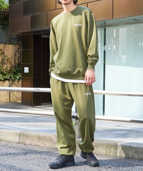 セール】【MAISON CLUB】ワンポイント刺繍スウェットパンツ LESS IS