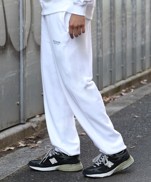 MAISON CLUB(メゾンクラブ)の「【MAISON CLUB】ワンポイント刺繍スウェットパンツ LESS IS MORE 裏毛 セットアップ対応(スウェットパンツ・メンズ・ブラック/グレー/ホワイト/ネイビー/グリーン・L/XL/M)」の10枚目の写真