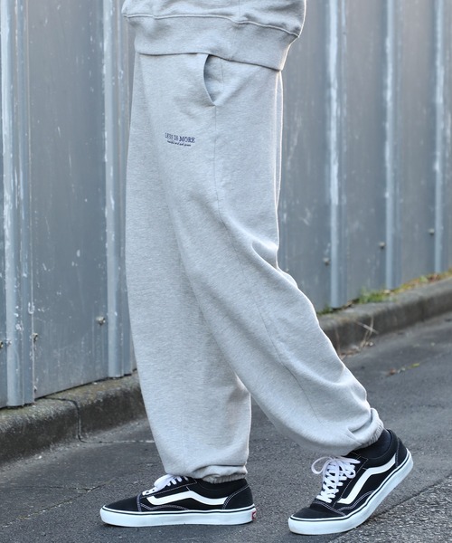 MAISON CLUB(メゾンクラブ)の「【MAISON CLUB】ワンポイント刺繍スウェットパンツ LESS IS MORE 裏毛 セットアップ対応(スウェットパンツ・メンズ・ブラック/グレー/ホワイト/ネイビー/グリーン・L/XL/M)」の11枚目の写真