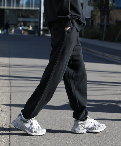 MAISON CLUB(メゾンクラブ)の「【MAISON CLUB】ワンポイント刺繍スウェットパンツ LESS IS MORE 裏毛 セットアップ対応(スウェットパンツ・メンズ・ブラック/グレー/ホワイト/ネイビー/グリーン・L/XL/M)」の20枚目の写真