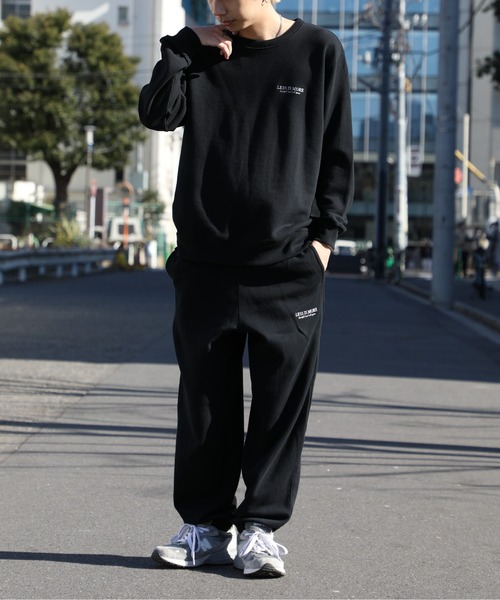 セール】【MAISON CLUB】ワンポイント刺繍スウェットパンツ LESS IS