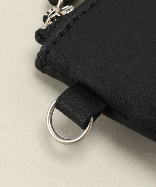 hobo（ホーボー）の「【hobo×JOURNAL STANDARD/ホーボー】別注 PAIR CASE COW LEATHER WITH STRAP（クラッチバッグ・メンズ・ブラック/チョコ・FREE）」の11枚目の写真