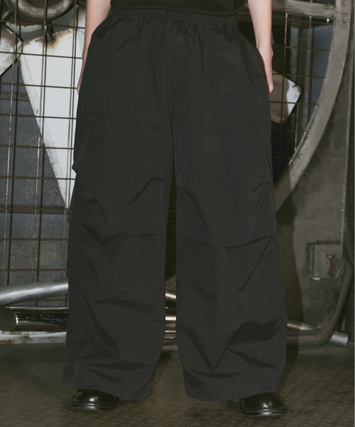 ln fortis(ロンフォルティス)の「ln fortis - 2wayシルエットナイロンパンツ(カーゴパンツ・メンズ・ブラック/カーキ・SMALL/MEDIUM)」の9枚目の写真
