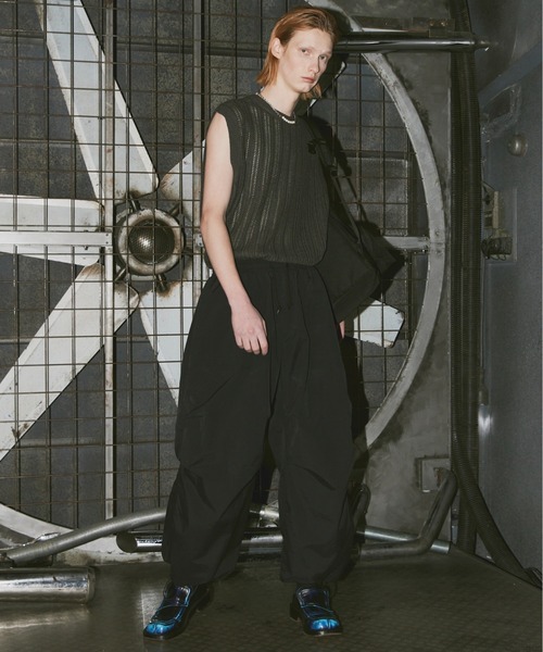 ln fortis(ロンフォルティス)の「ln fortis - 2wayシルエットナイロンパンツ(カーゴパンツ・メンズ・ブラック/カーキ・SMALL/MEDIUM)」の11枚目の写真