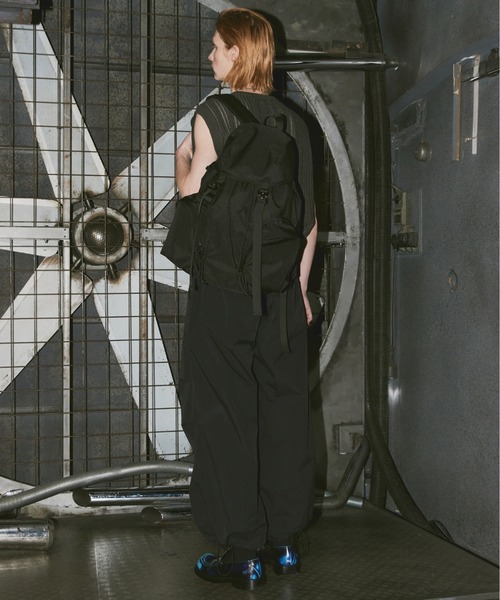 ln fortis(ロンフォルティス)の「ln fortis - 2wayシルエットナイロンパンツ(カーゴパンツ・メンズ・ブラック/カーキ・SMALL/MEDIUM)」の6枚目の写真