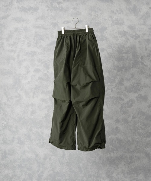 ln fortis(ロンフォルティス)の「ln fortis - 2wayシルエットナイロンパンツ(カーゴパンツ・メンズ・ブラック/カーキ・SMALL/MEDIUM)」の12枚目の写真