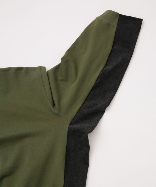 WEYEP(ウィエップ)の「WEYEP/別注 side and under sleeve P/O(スウェット・メンズ・ベージュ/オリーブ・FREE)」の3枚目の写真