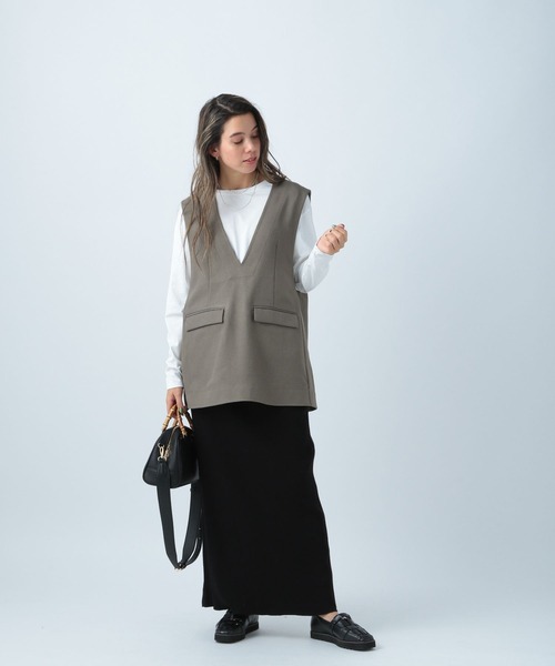 BAYFLOW（ベイフロー）の「リネンライクVネックベスト（ベスト・レディース・ネイビー/カーキ/ベージュ・FREE）」の9枚目の写真