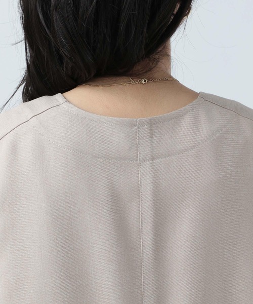 BAYFLOW（ベイフロー）の「リネンライクVネックベスト（ベスト・レディース・ネイビー/カーキ/ベージュ・FREE）」の18枚目の写真