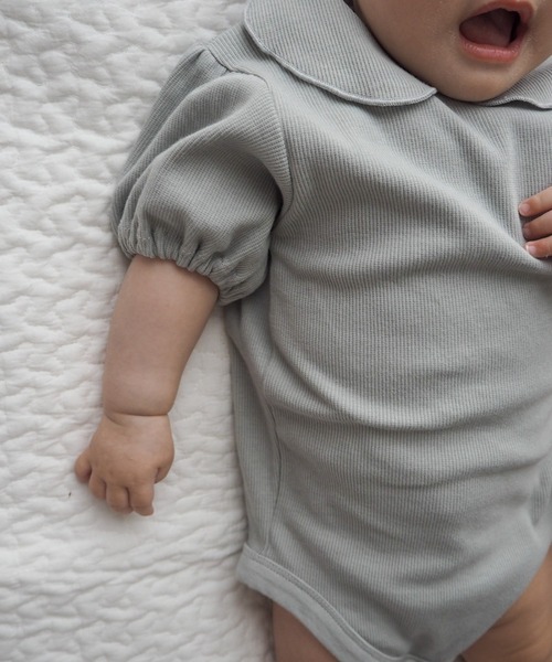 MAKE YOUR DAY（メイクユアデイ）の「無地リブ襟付きパフスリーブロンパス（ロンパース・キッズ・オレンジ/ピンク/ミント/オフホワイト・80/70）」の3枚目の写真