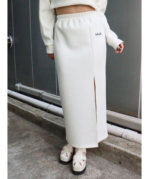 MURUA(ムルーア)の「ロゴスリットスカート(スカート・レディース・アイボリー/ブラック・FREE)」の1枚目の写真