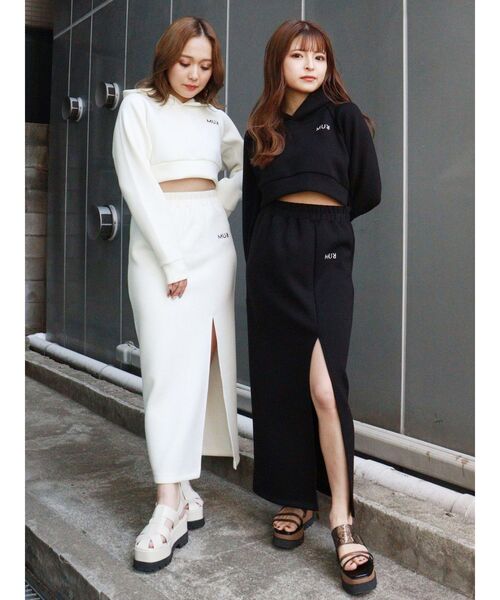 MURUA(ムルーア)の「ロゴスリットスカート(スカート・レディース・アイボリー/ブラック・FREE)」の10枚目の写真