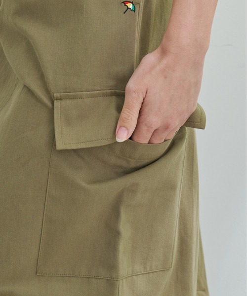 Arnold Palmer(アーノルドパーマー)の「コットン チノ カーゴ スカート(スカート・レディース・カーキ/ベージュ・S/M/L)」の7枚目の写真