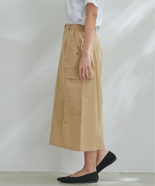 Arnold Palmer(アーノルドパーマー)の「コットン チノ カーゴ スカート(スカート・レディース・カーキ/ベージュ・S/M/L)」の9枚目の写真